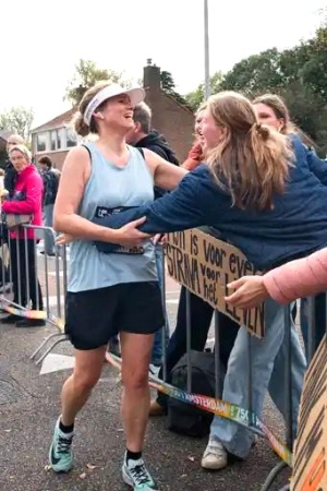 Caat ontmoet familie