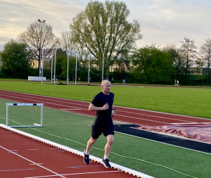 Frank Bruine de Bruin op weg naar een p.r.