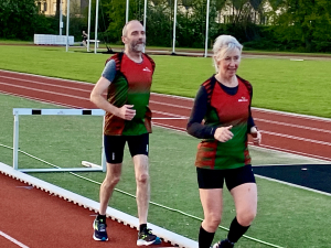 Siebe begeleidt door trainster Maaike