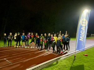 De start van de 1e AVA MICA IT Baanloop