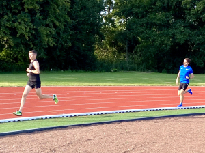 Bliksemstart van Floyd van Klink