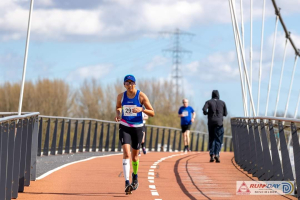 Graciela op de Nesciobrug