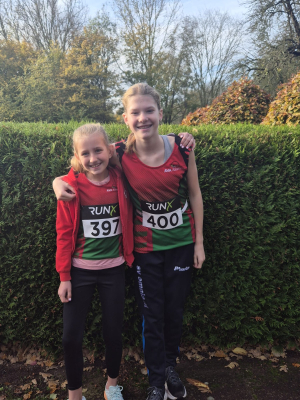 Sophie en Tessa zijn hier nog schoon